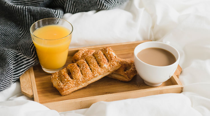 Te explico qué desayunar antes de entrenar para tener energía, evitar molestias y entrenar con mejores sensaciones cada día.